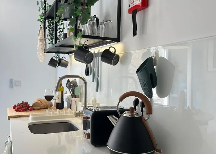 Seaside Studio - * Peniche